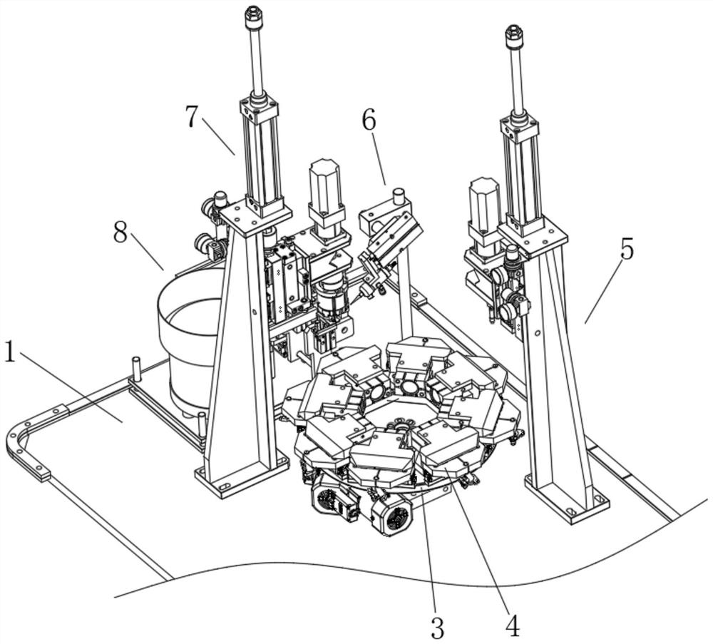 Automatic mounting and dispensing structure for nozzle