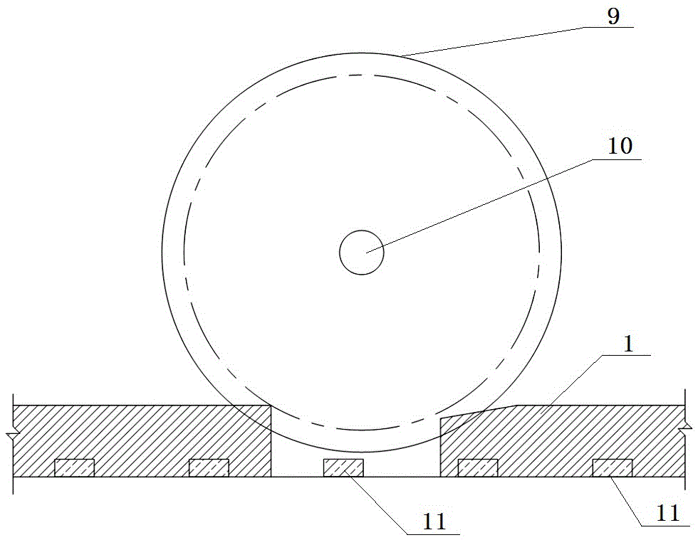 Train wheel and rail turnout device capable of reducing wheel-rail impact influence