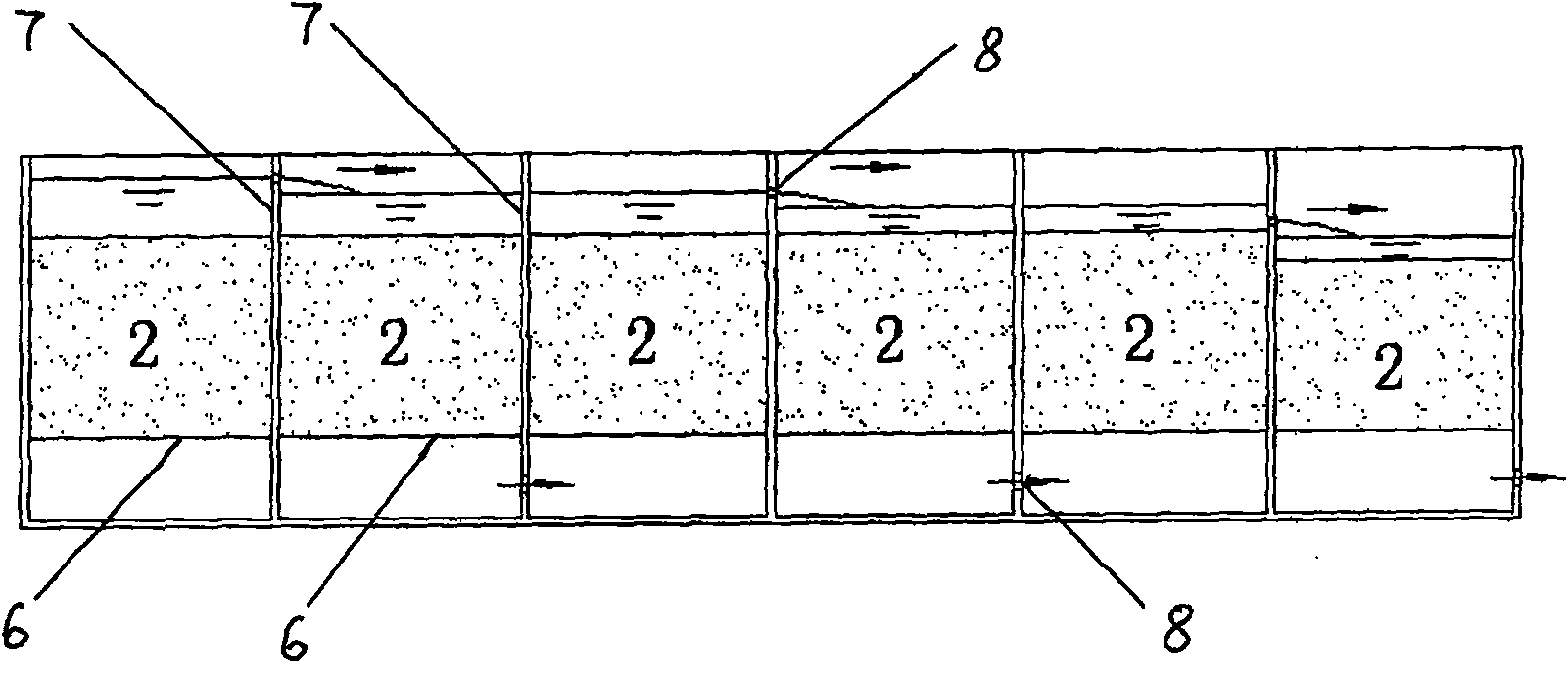 Composite ecotype micro-electrolysis mobile water body in-situ repairing device