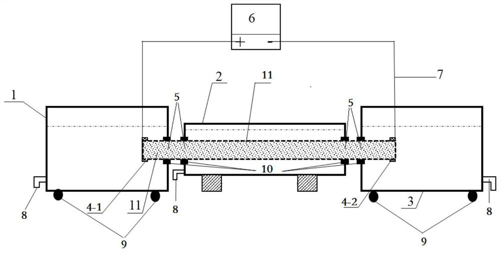 A kind of equipment and method of wood strengthening treatment