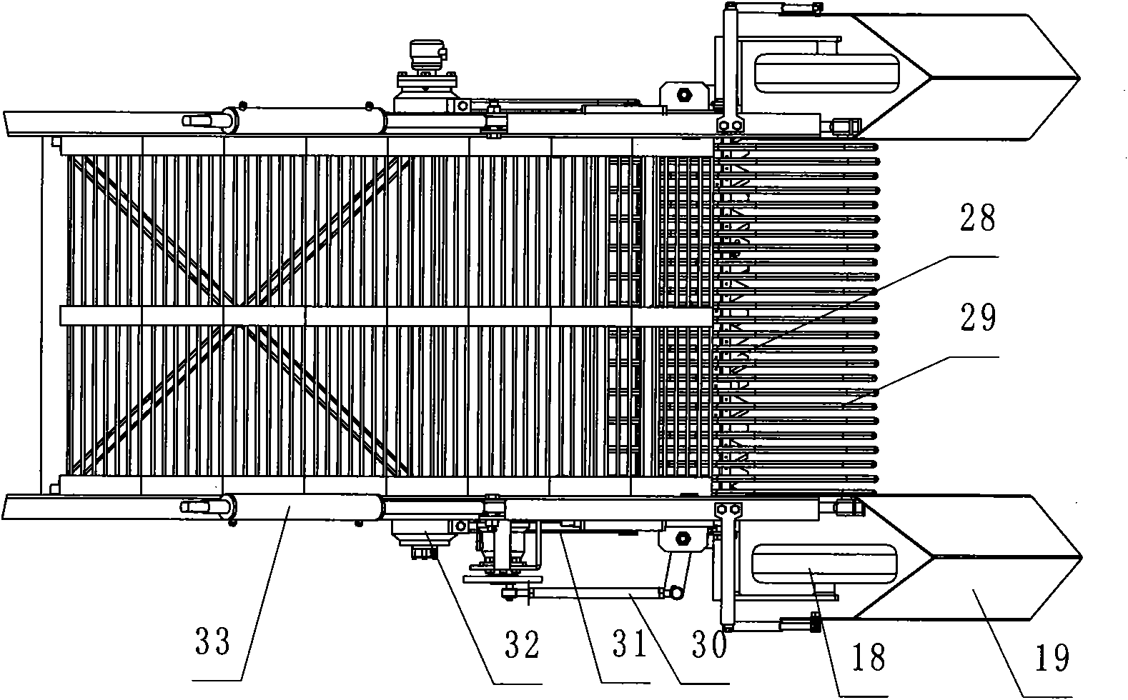 Hydraulic system for self-propelled tomato harvester