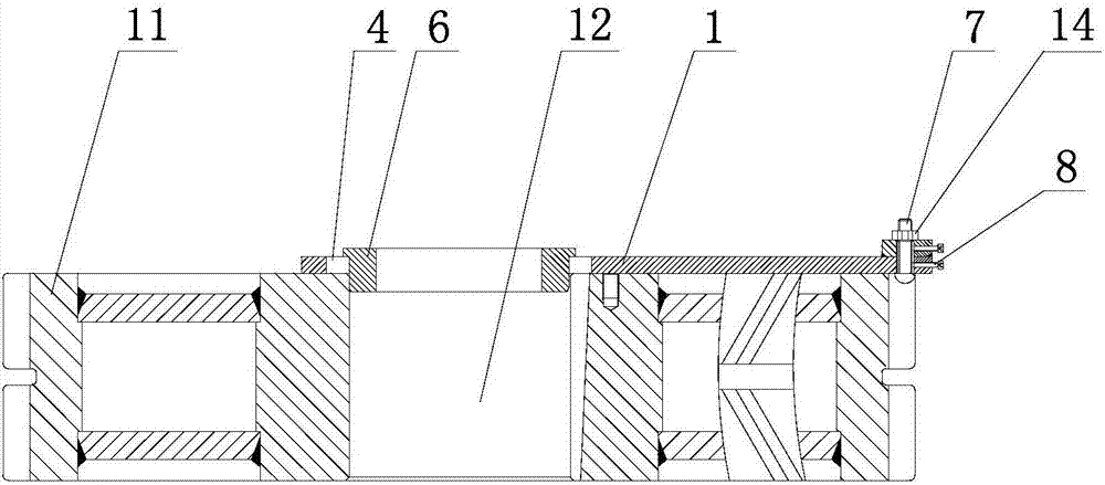 Symmetrical processing tool and processing method of herringbone gear hole keyway