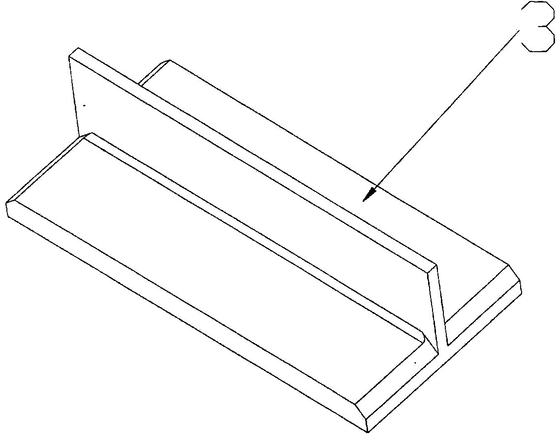 Forming tool and method for I-shaped stringers with openings
