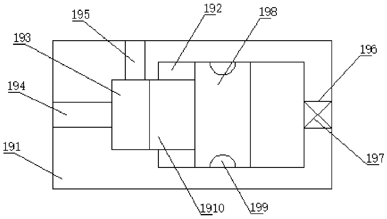 A controllable connection mechanism between a traction drive device and a traction component