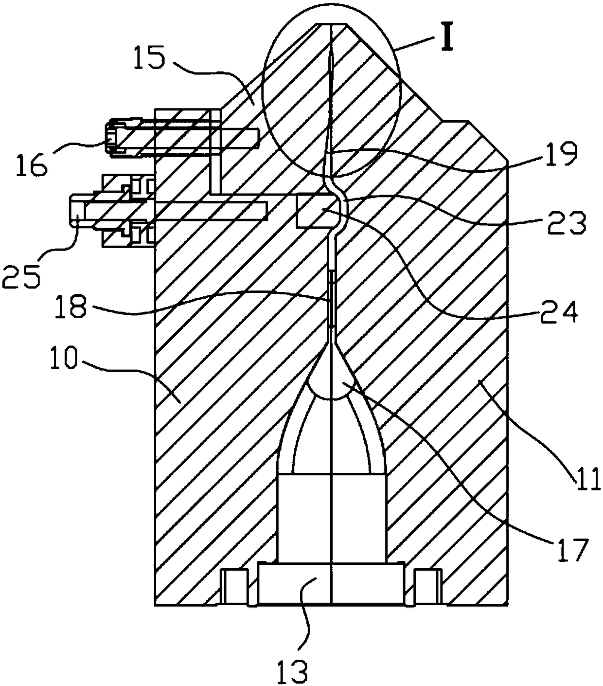 Technology for producing stone-plastic floor, and die head for producing floor substrate