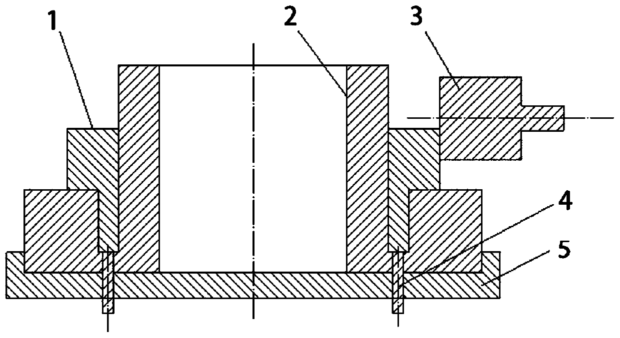 Constrained rolling forming method for large thin-walled outer T-shaped annular members