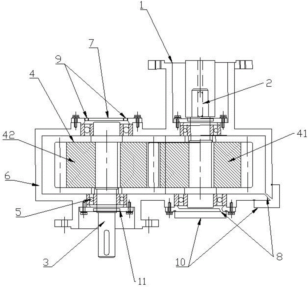 Transmission device and stirring tank suitable for stirring tobacco perfume