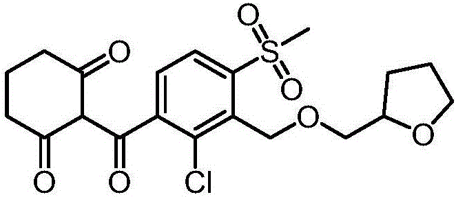 Weeding composition containing tefuryltrione and fenoxasulfone