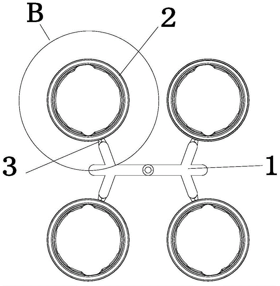 A plastic mold with an automatically separable overflow structure