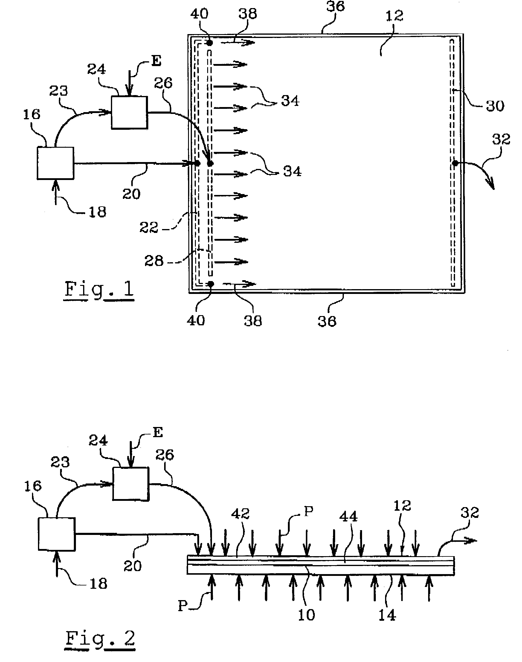 Apparatus for separating sample components by liquid chromatography under pressure