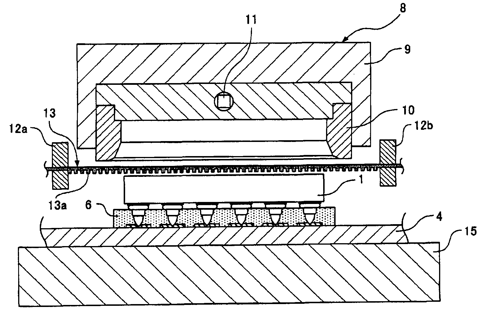 Semiconductor device, flip-chip mounting method and flip-chip mounting apparatus