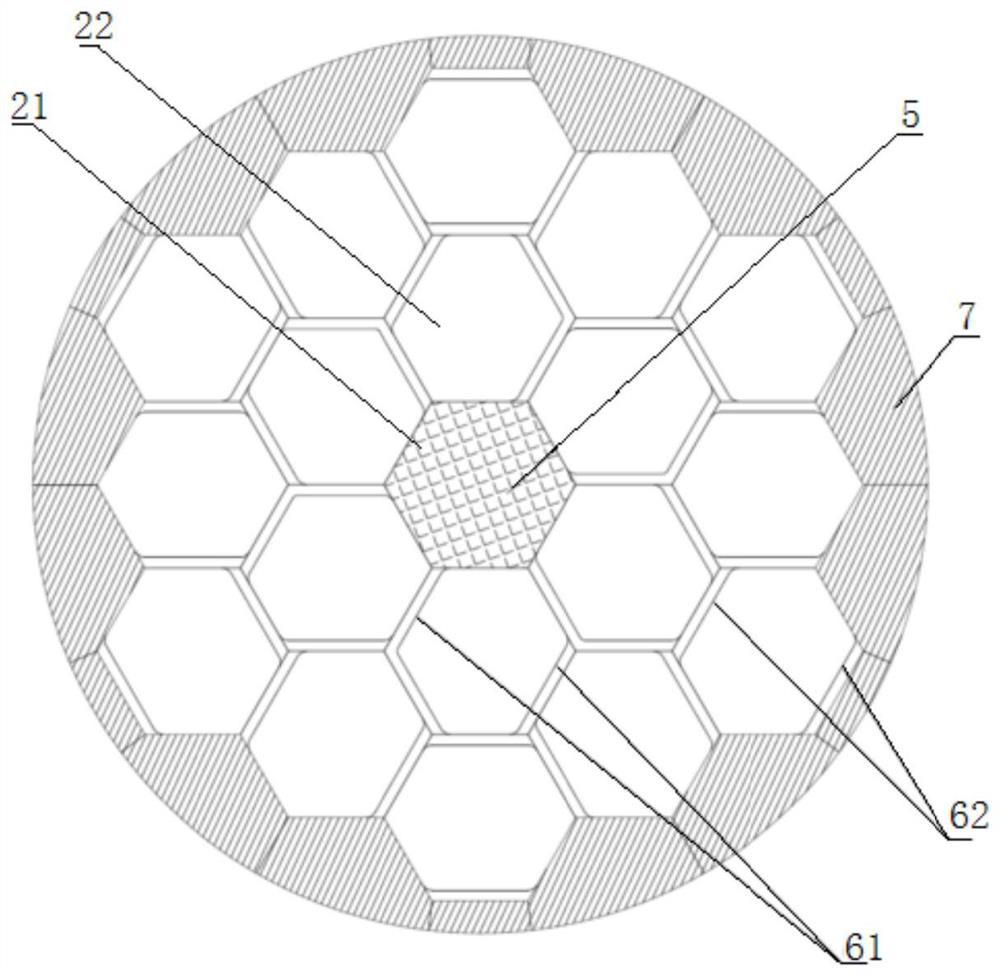 Multifunctional cylindrical floating body with standardized subdivision and cabin standard structure thereof