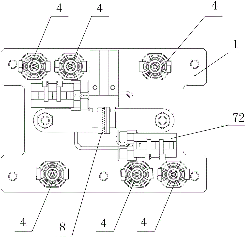 Work fixture for grabbing injection parts of doll toy