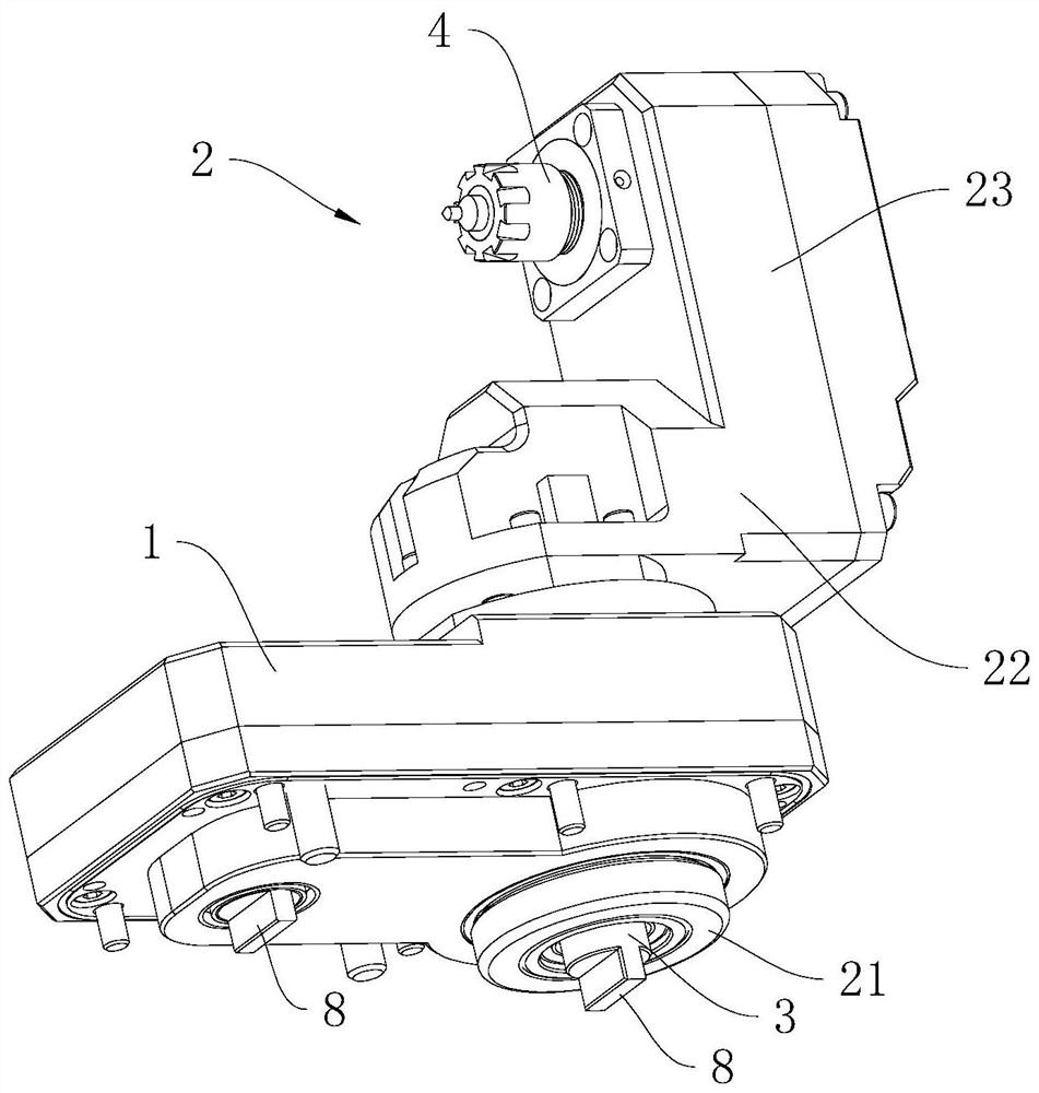 Tool turret and rotating power head thereof