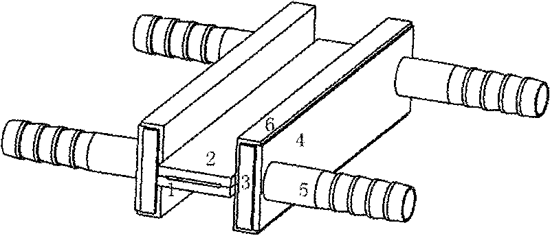 Lateral side cooling structure for drift section of sheet beam klystron