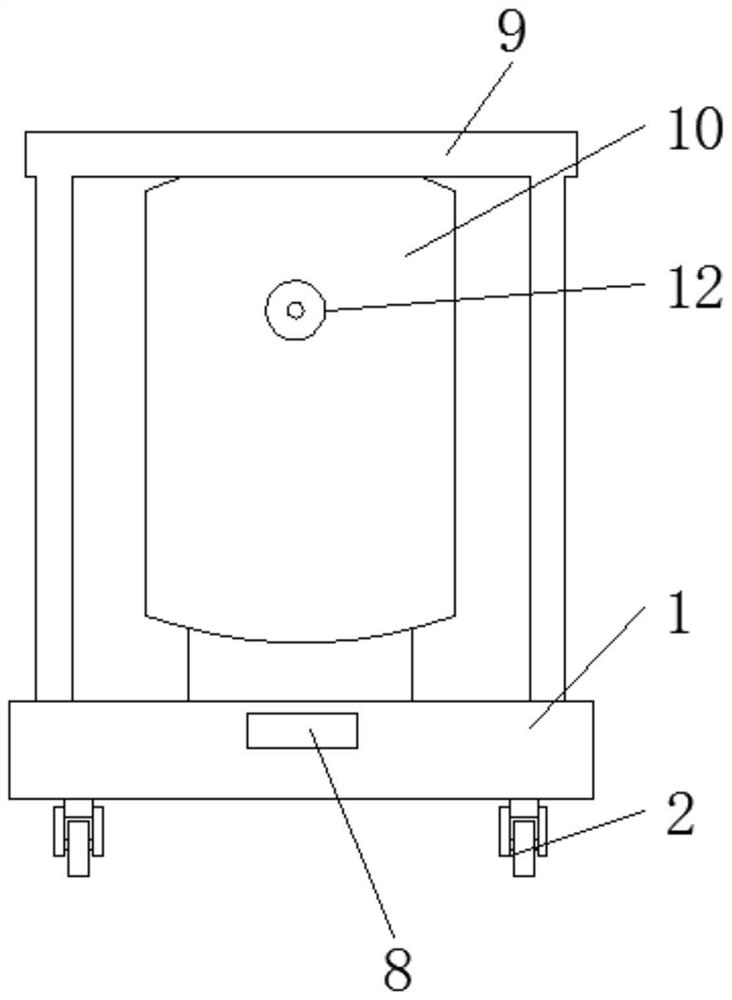 Solid fire extinguishing agent with spraying angle adjusting function