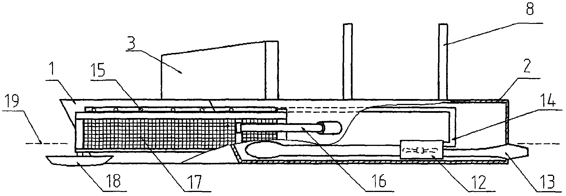 Water-borne three-body trash cleaning ship and cleaning method