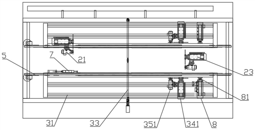 Wooden door four-side saw with trough-shaped workbench and sawing method thereof