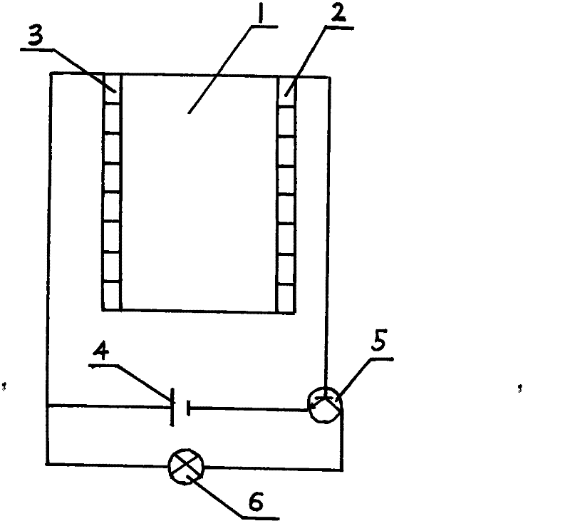 Device for automatically detecting and alarming plastic deformation of structural member of electric power pylon