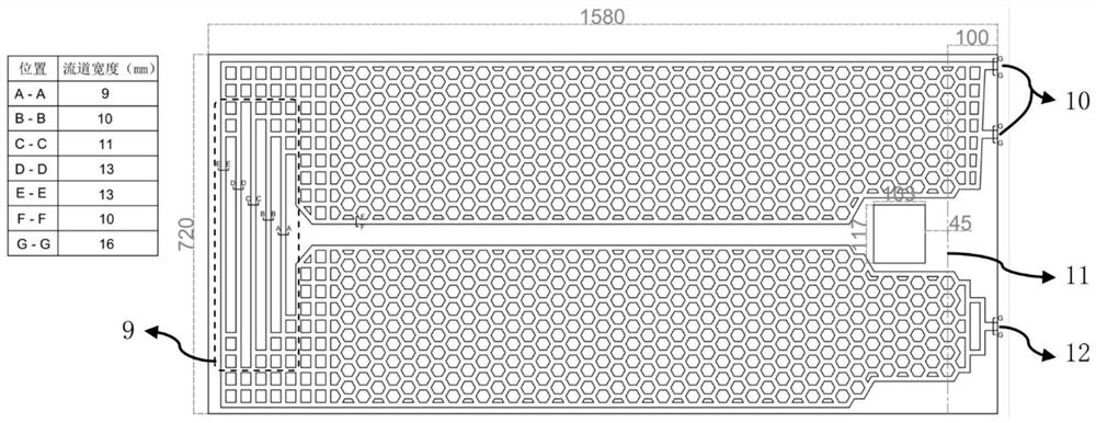 A variable-diameter solar photovoltaic/photothermal collector/evaporator with high efficiency, current sharing and low resistance