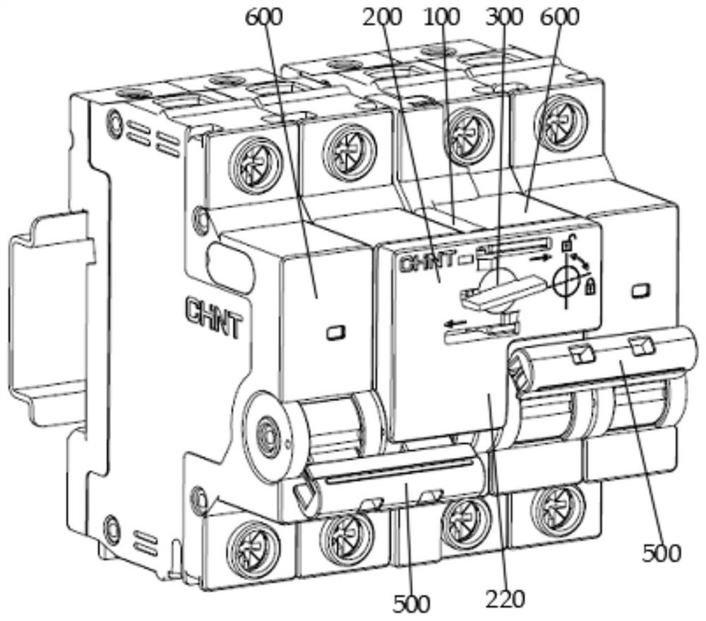 Mechanical interlocking device of circuit breaker and circuit breaker device