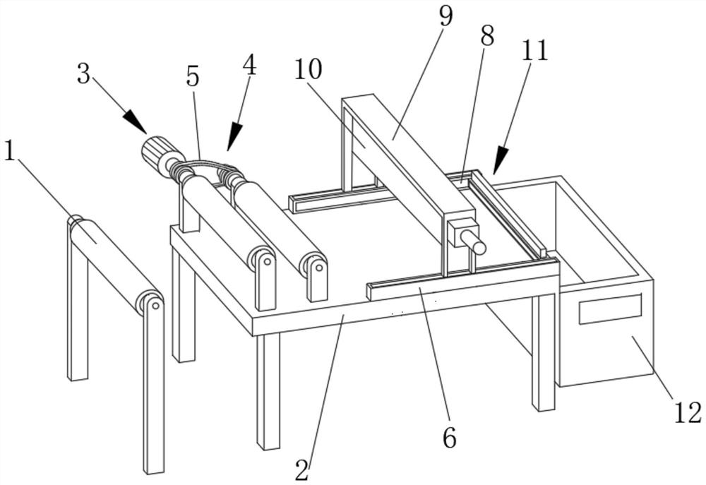 Cloth cutting device for clothing processing