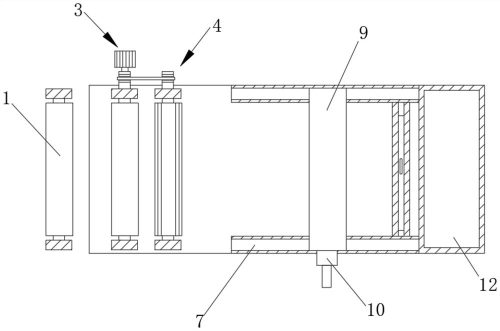 Cloth cutting device for clothing processing