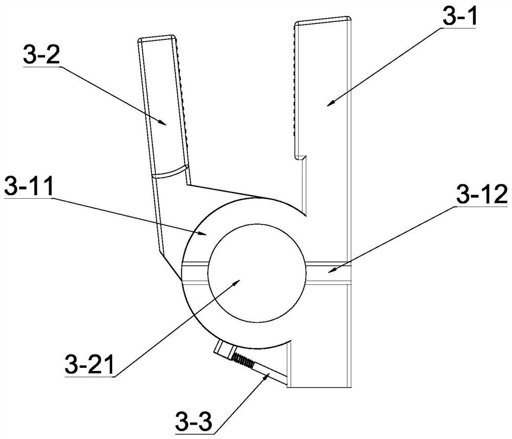 Bearing end face warping preventing non-magnetic grinding device and method