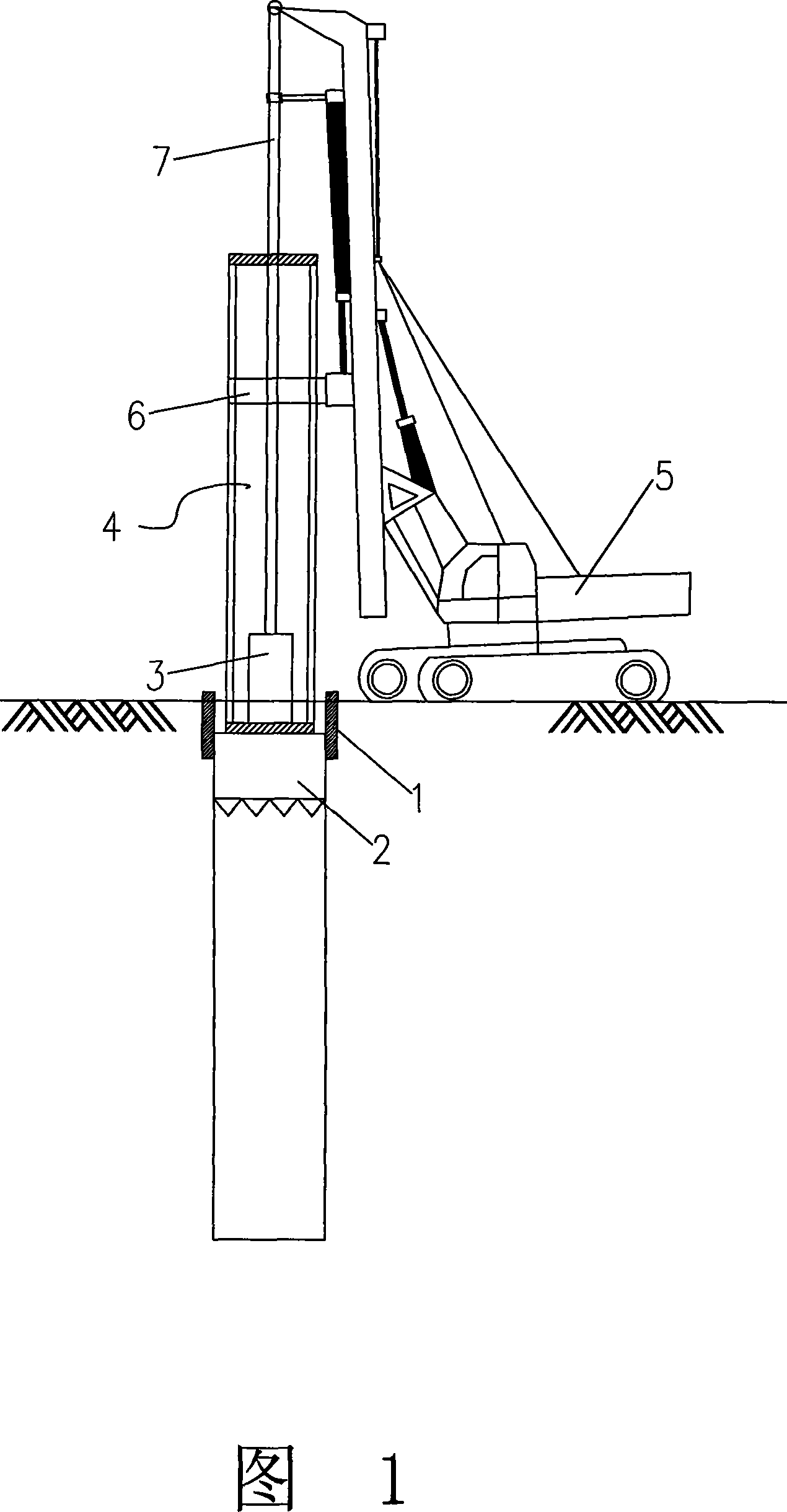 Construction method of drilling follow casting pile used for building or bridge foundation