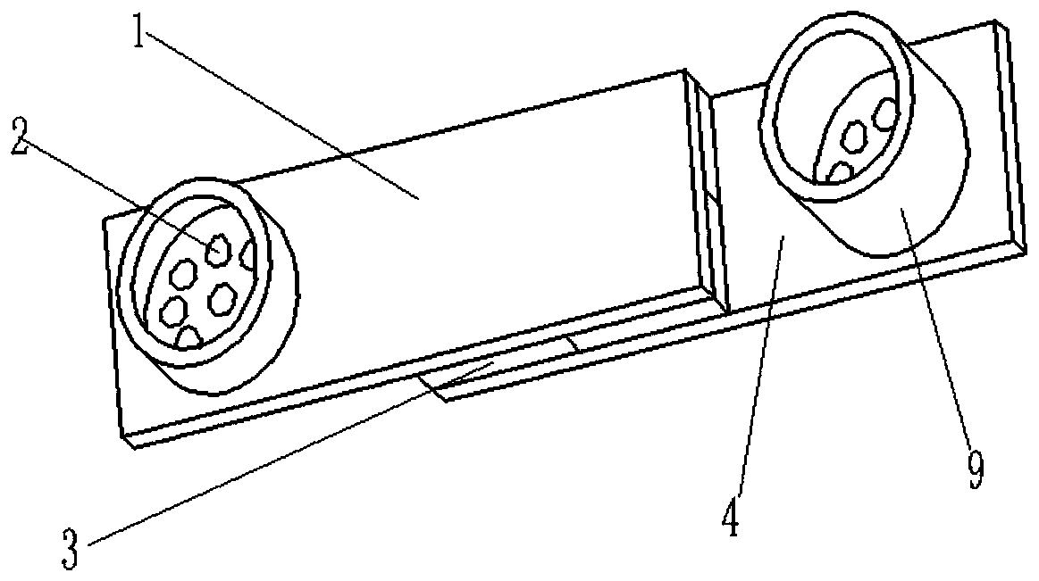 Heat transfer device based on semiconductor wafer and equipment adopting device