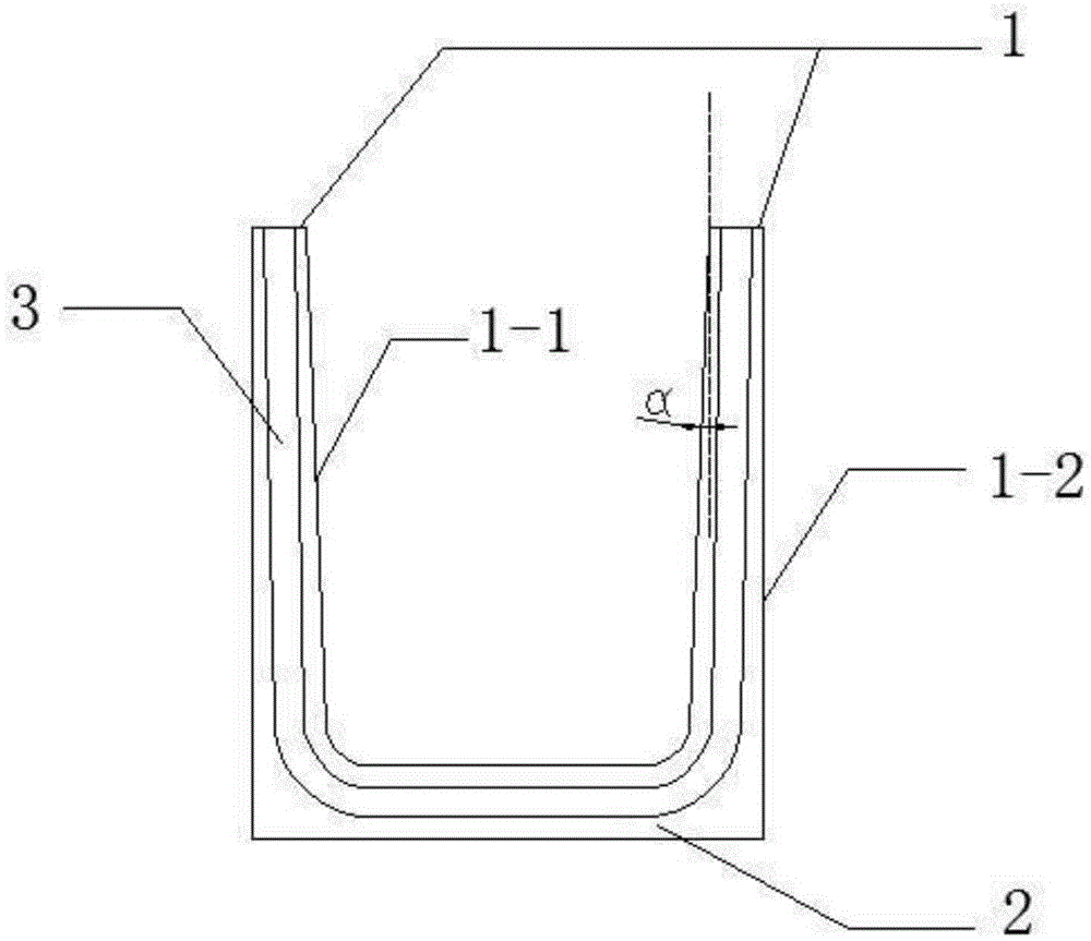 A kind of preparation method of 2m long light weight prefabricated concrete U-shaped channel