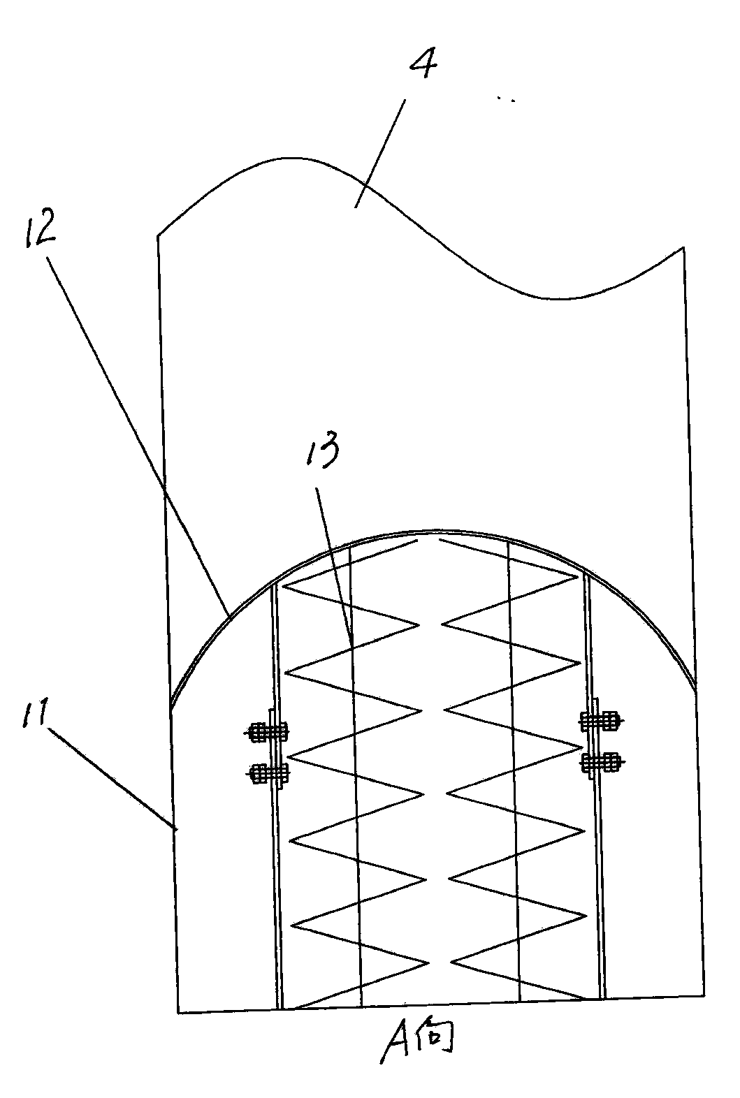 Inclined plate type device for preventing lump coal from being broken in process of entering bin