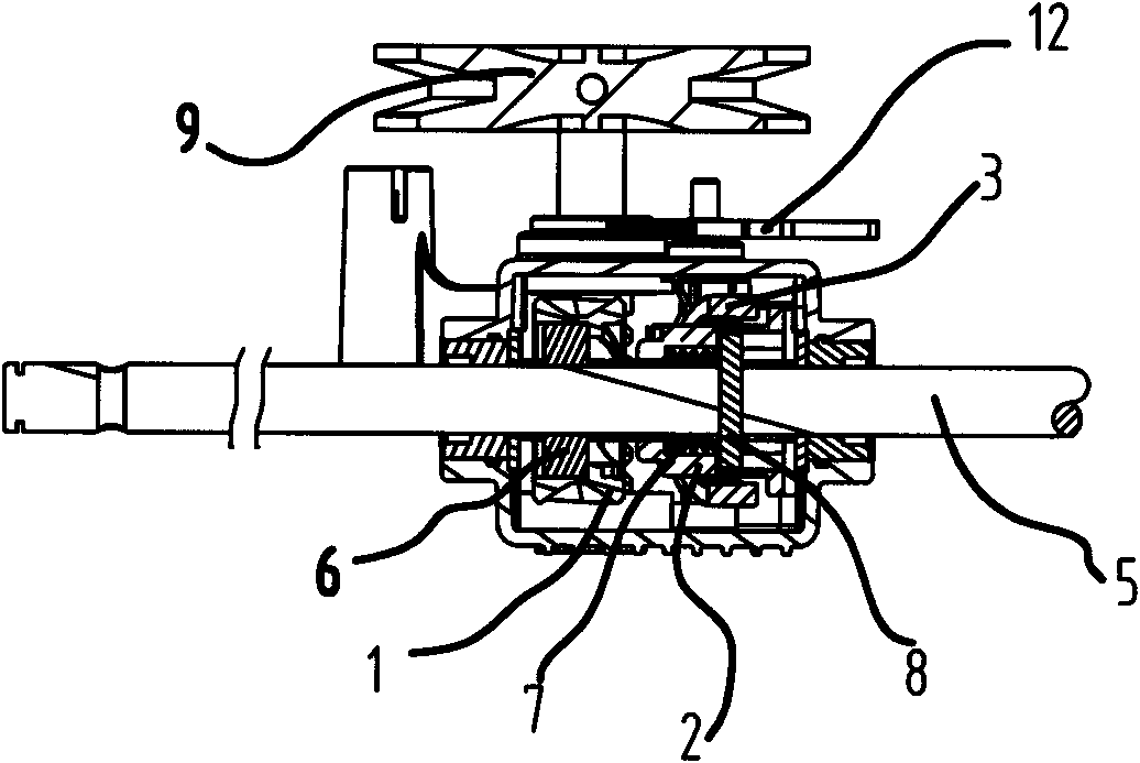 End face tooth engaged and separated structure for speed reducer of mowing machine