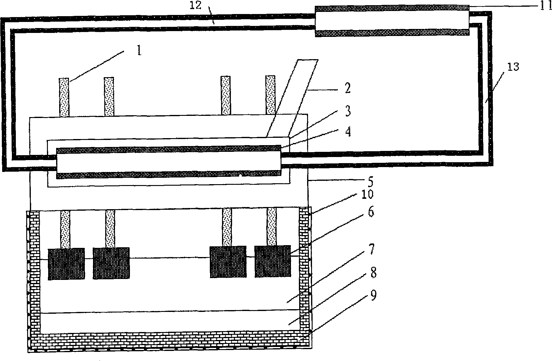 Method and device for reclaiming residual heat emitted by aluminum electrolysis bath