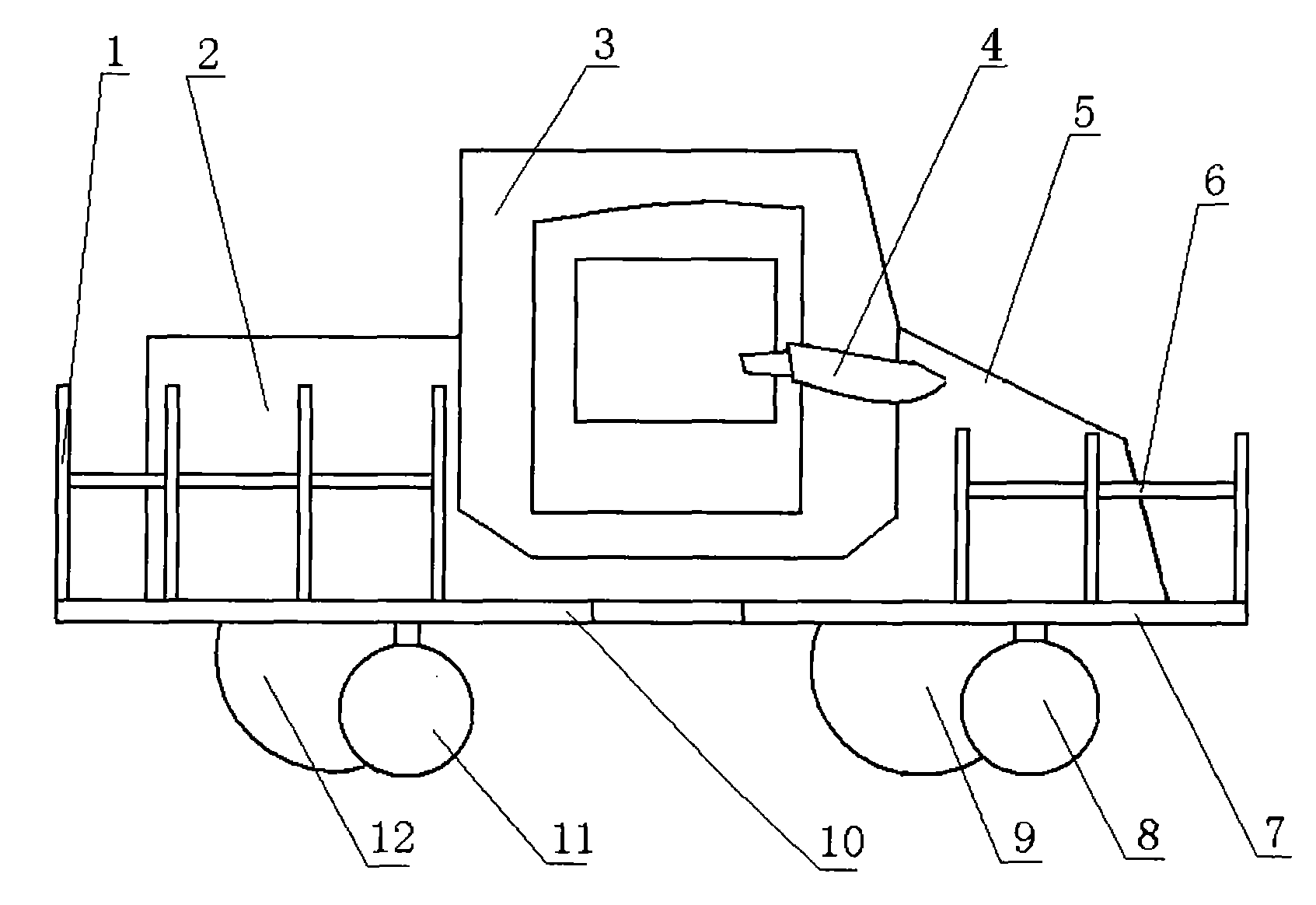 Agricultural transporter for hilly ground