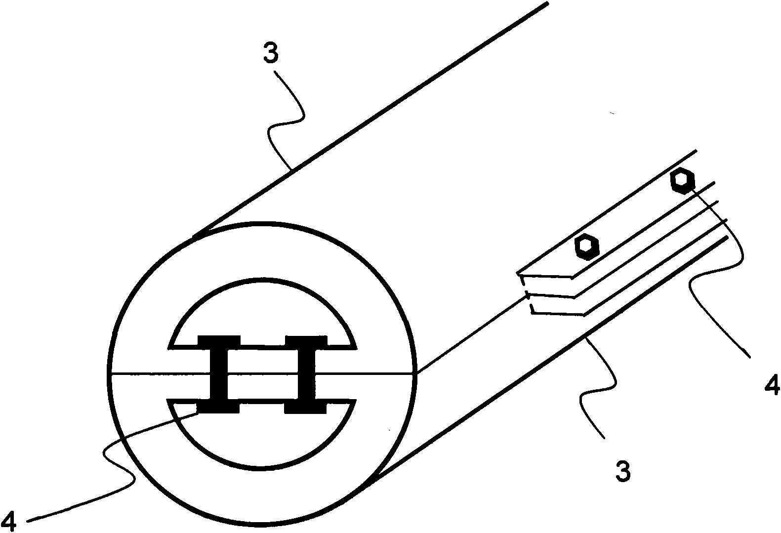 Box beam composite piece with metal joint and manufacturing method thereof