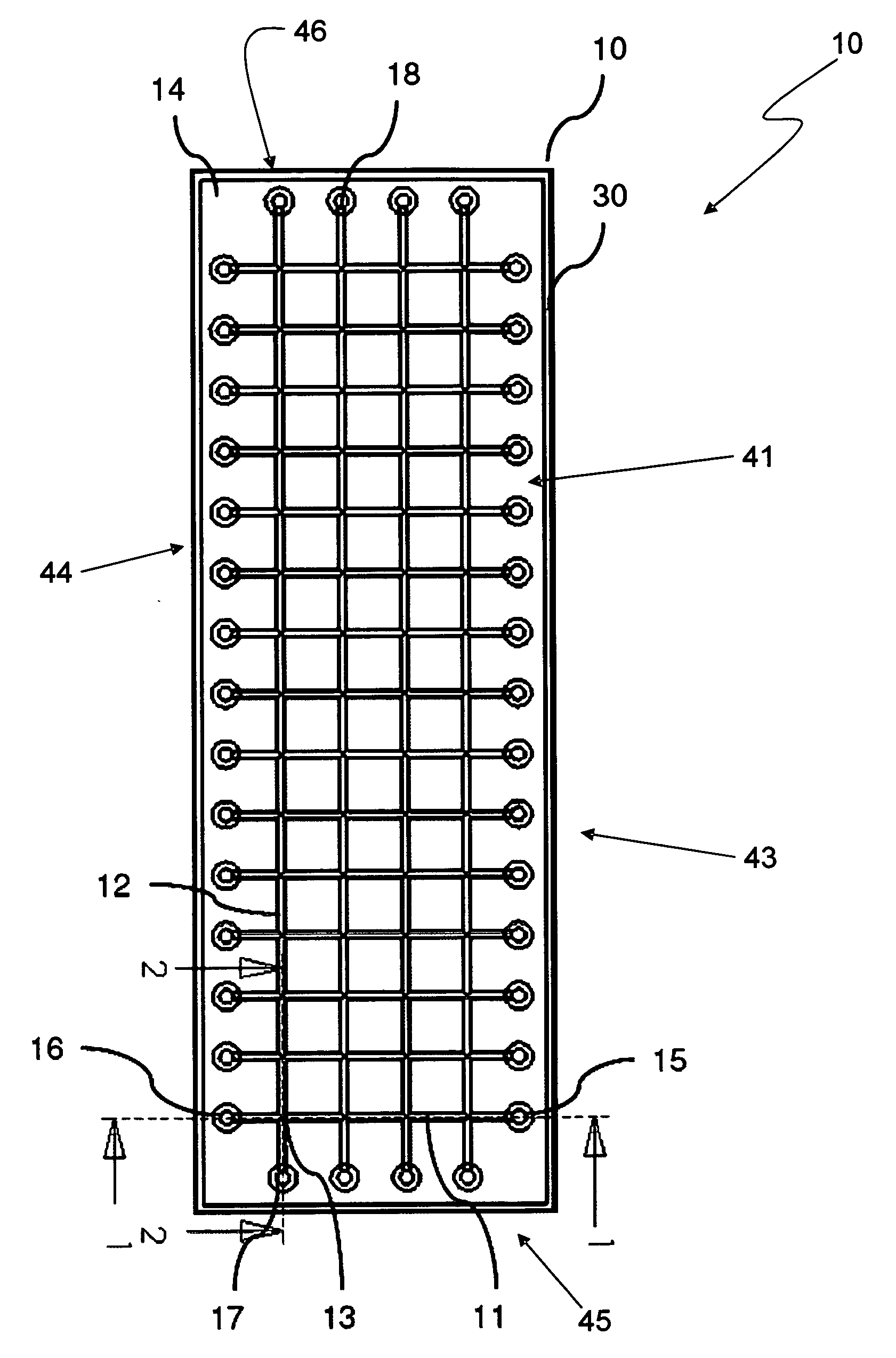Fluidic array devices and systems, and related methods of use and manufacturing