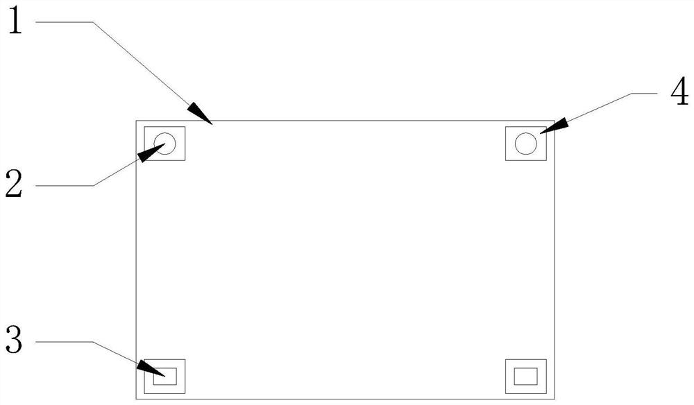 Refrigerator with telescopic bottom feet