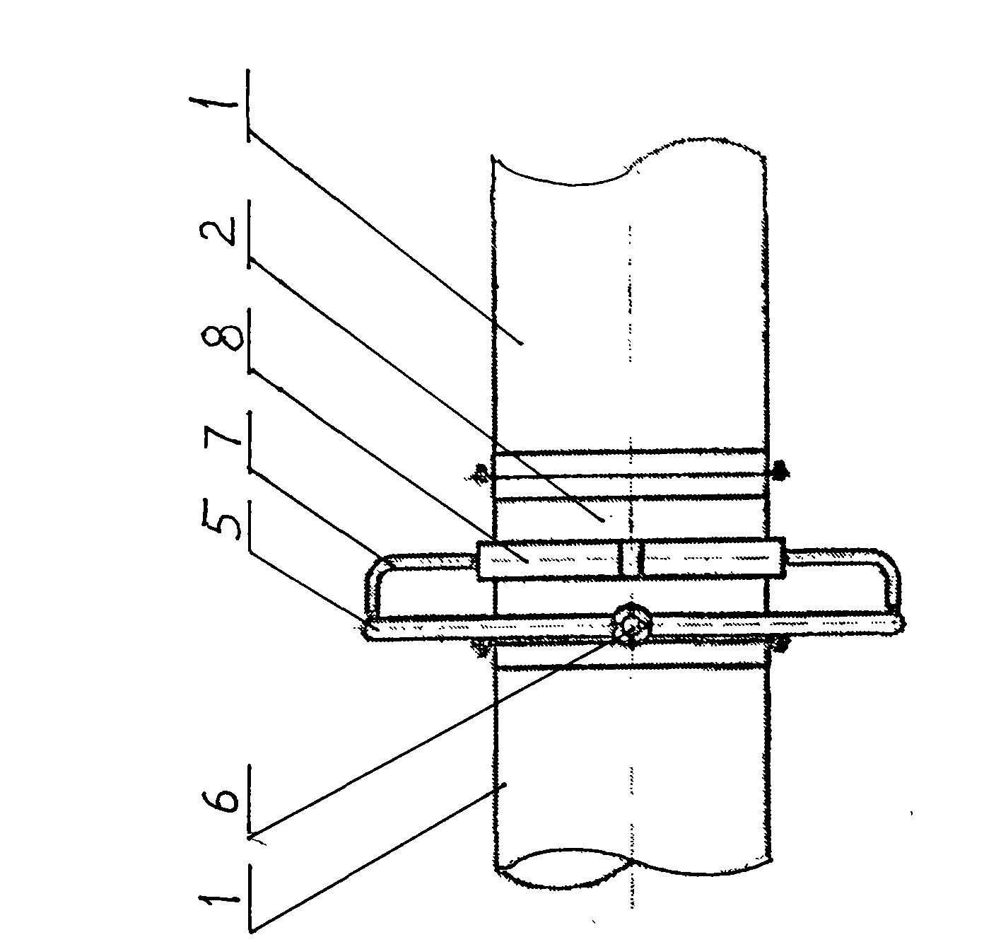 Fly ash pipe gas flow crushing process