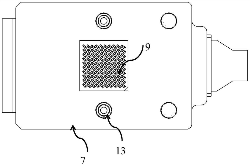 Multi-path parallel optical signal transmission module