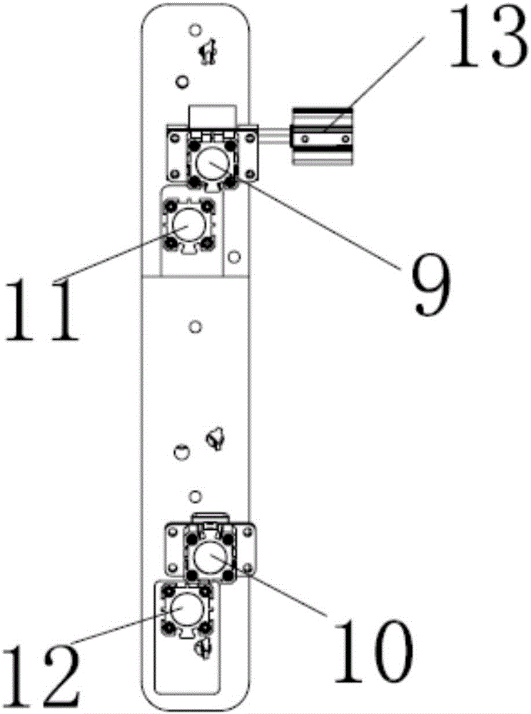 Foaming mold for improving quality of armrest