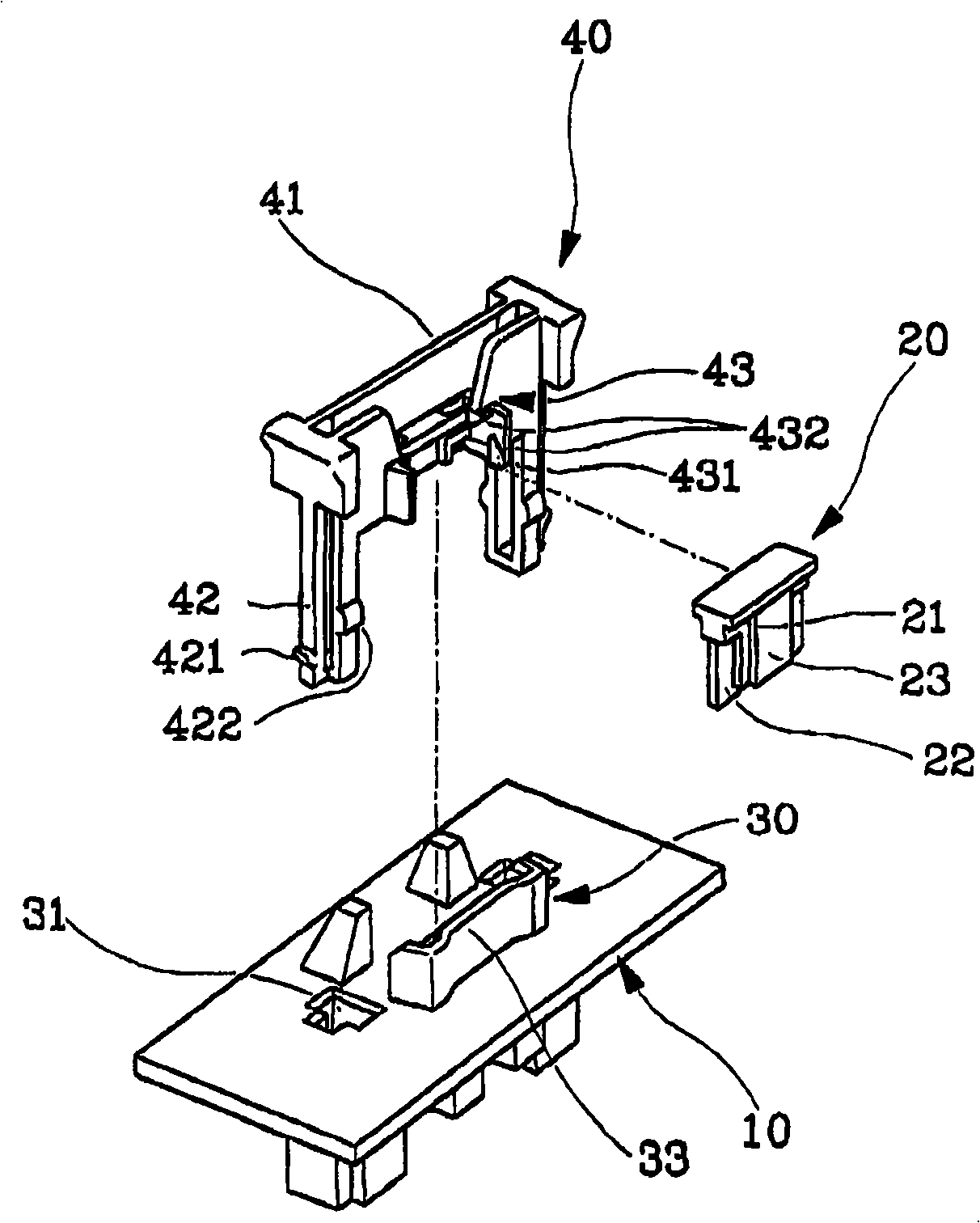 Fastening device for low-profile fuses of vehicle