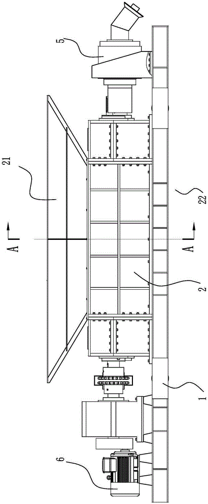 Garbage tearing crushing machine