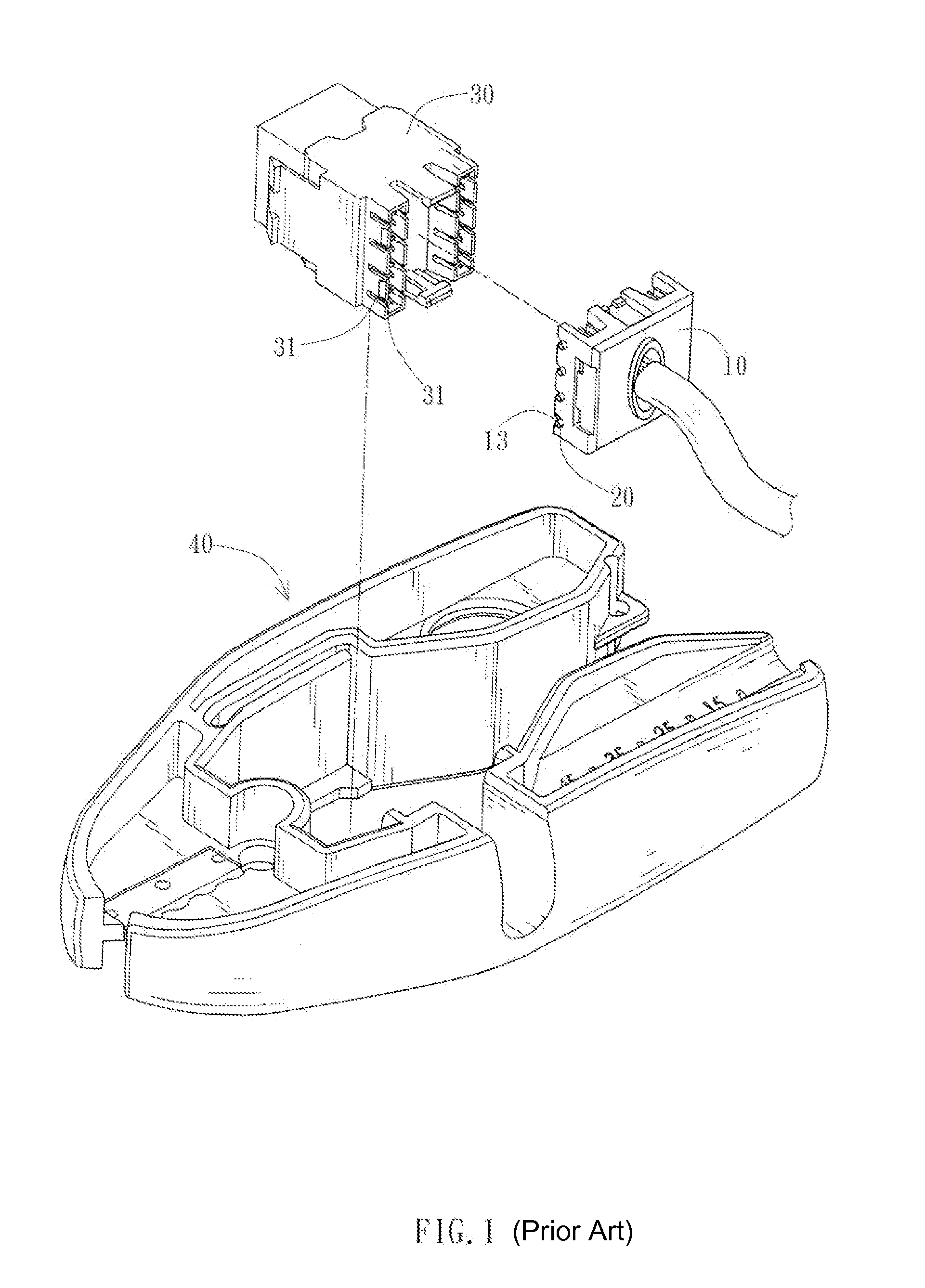 Connector and operating method thereof