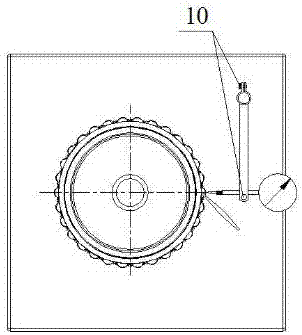 Bearing inner ring assembly cylindrical roller deflection detection method and device