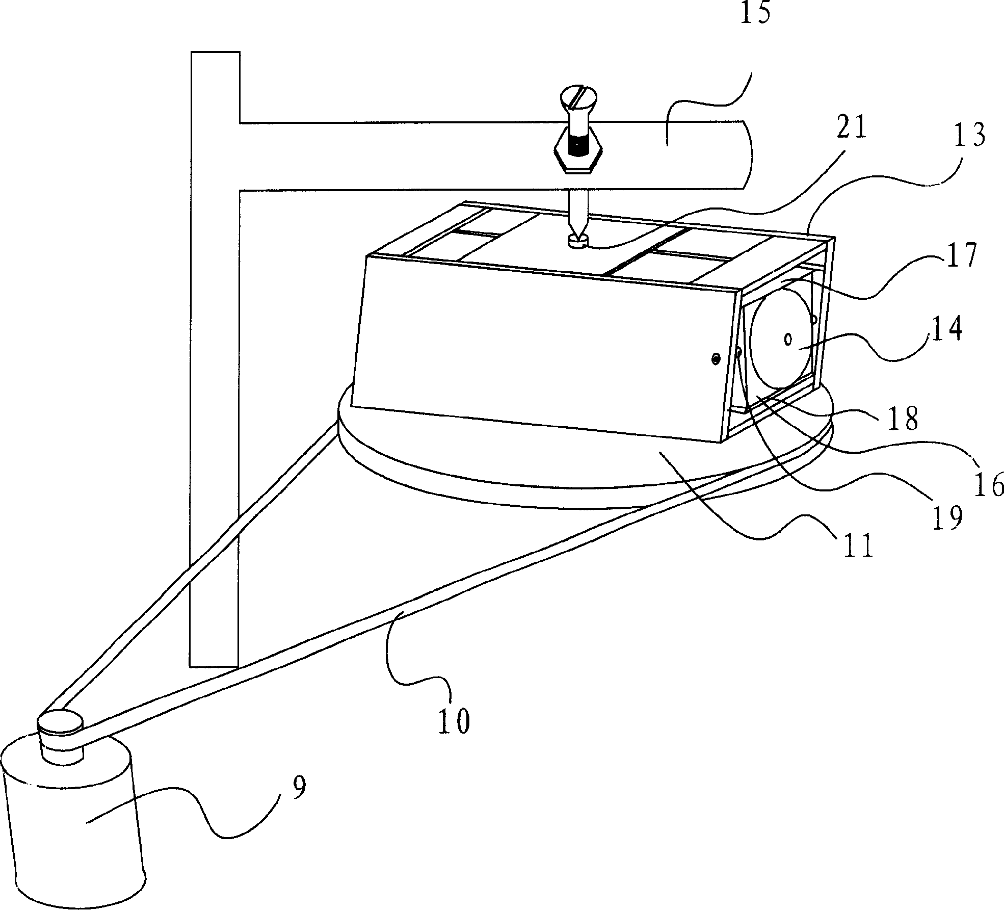 Blade machine bucket height automatic adjusting method and device thereof