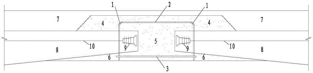 A transverse shear reinforcement connecting device for concrete bridge deck