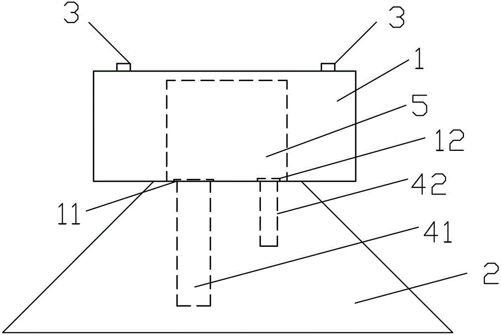 Double-light source switching illuminating lamp and working method thereof