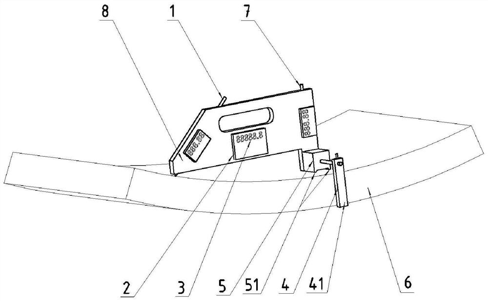 Curvature measuring device for plate rolling machine