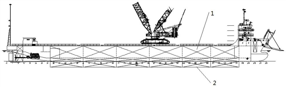 Bilge structure and bottoming barge